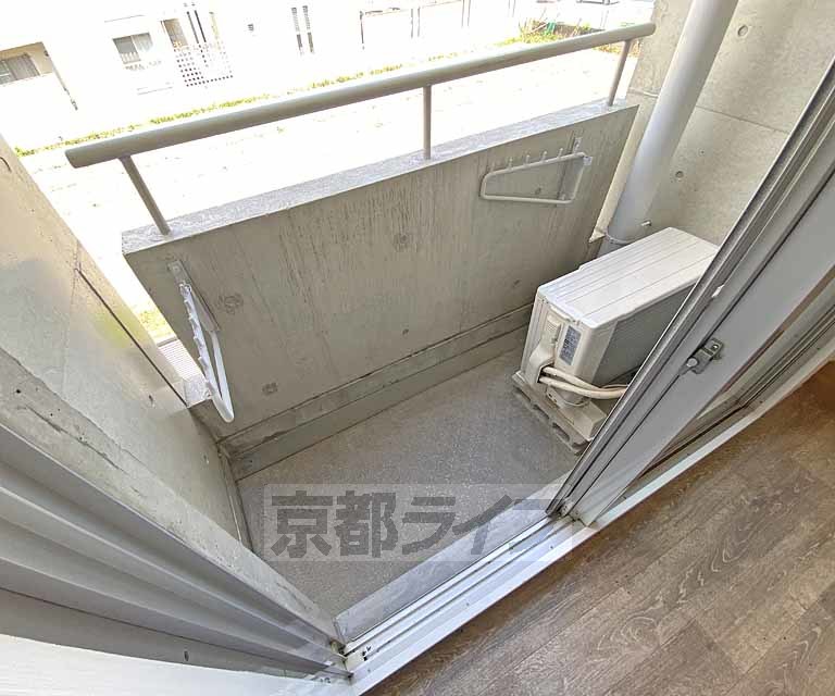 バルコニー　風当りの良いバルコニーです。