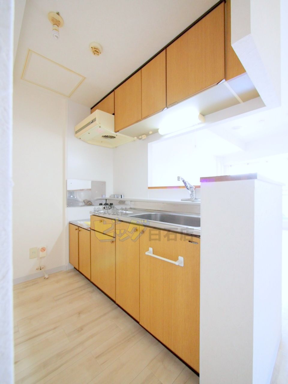 キッチン　人気の対面キッチンです♪