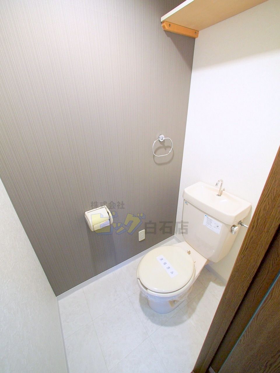 トイレ　綺麗に清掃済みです♪