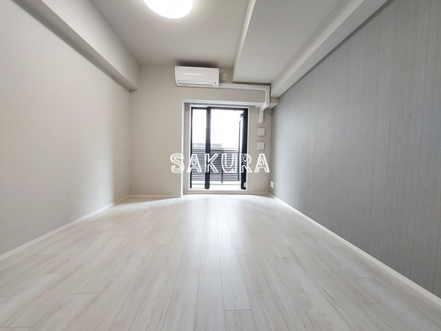 居室・リビング　使いやすい形の為、レイアウトを楽しめます♪