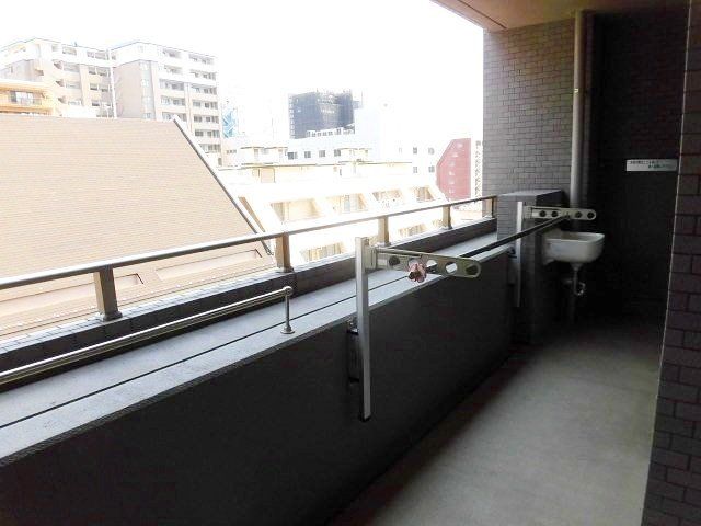バルコニー　※画像は前回募集時のものです。画像と現況が異なる場合は、現…