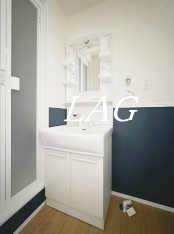 洗面設備　洗面台です。