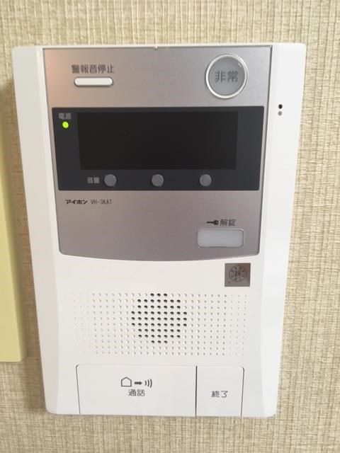 セキュリティ　モニター付きインターホン