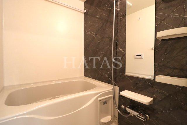 バス・シャワールーム　同物件別部屋のお写真です。