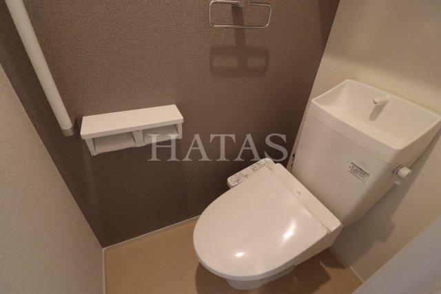 トイレ　同物件別部屋のお写真です。