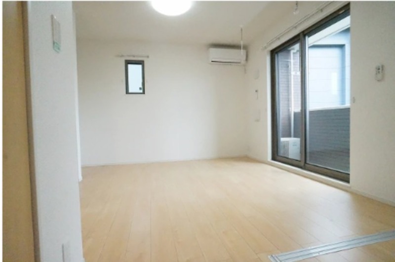 居室・リビング　図面と現状に相違がある場合には現状を優先