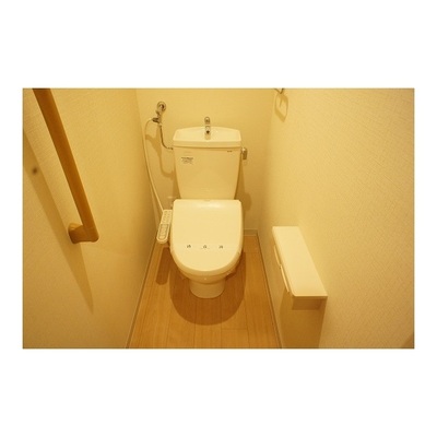 トイレ　ウォシュレット設置済みです！