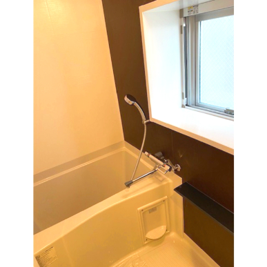 バス・シャワールーム　※別部屋参考写真