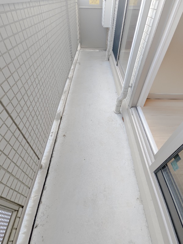 バルコニー　図面と現状に相違がある場合には現状を優先