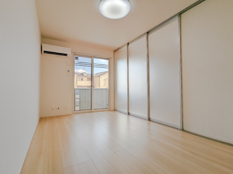 居室・リビング　図面と現状に相違がある場合には現状を優先