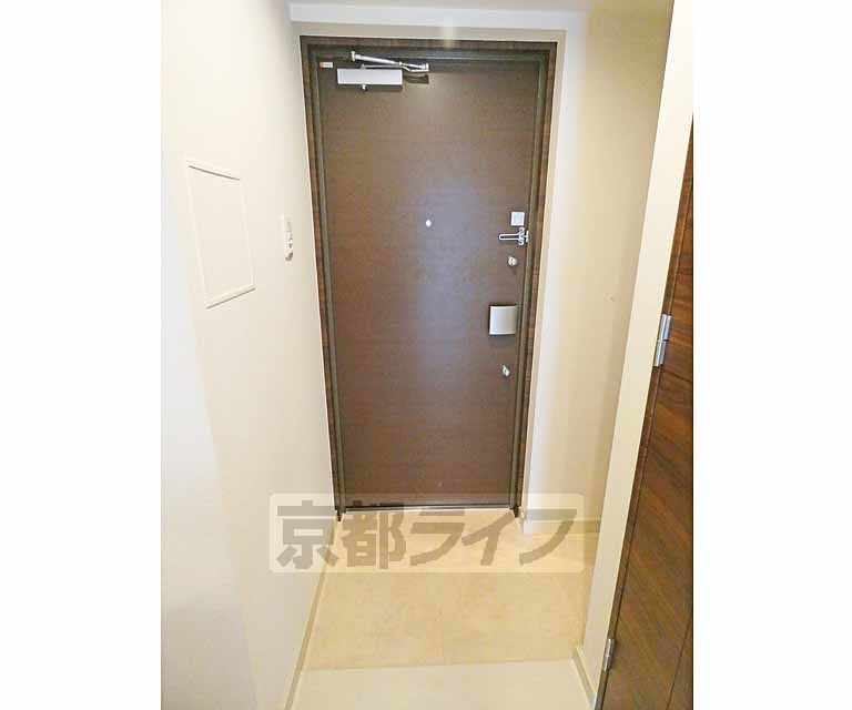 玄関　・お部屋によっては家具家電がついております。