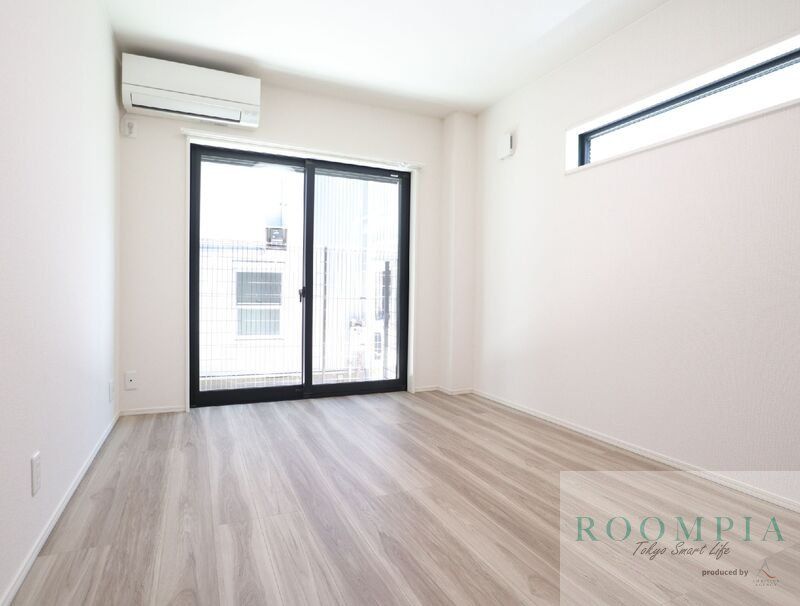 居室・リビング　物件画像