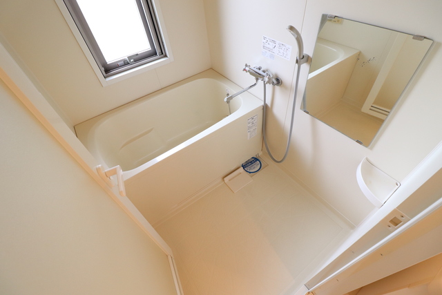 バス・シャワールーム　お風呂