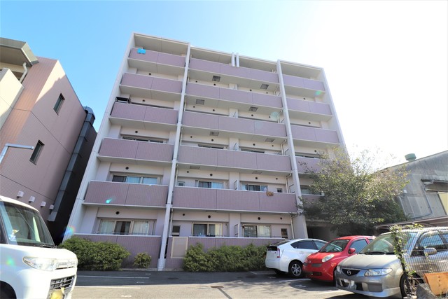 建物外観　ユンヌファシリテ