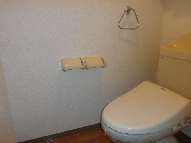 トイレ　シャワー付トイレ