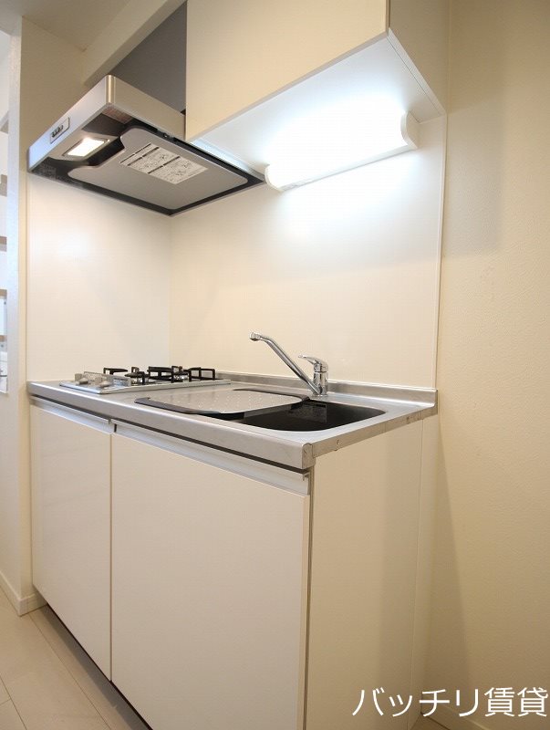 キッチン　同型タイプの為、現状を優先致します。