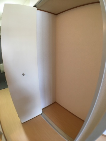 収納　クロゼット