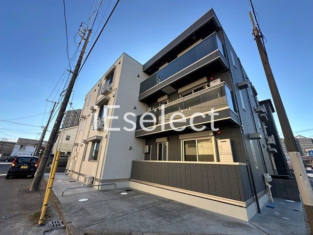 建物外観　閑静な住宅街に立地