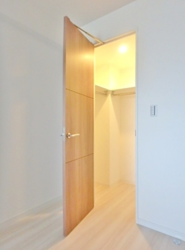 収納　図面と現状に相違がある場合には現状を優先