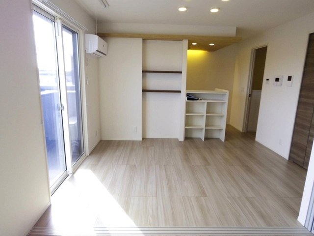 居室・リビング　同施工メーカー参考写真