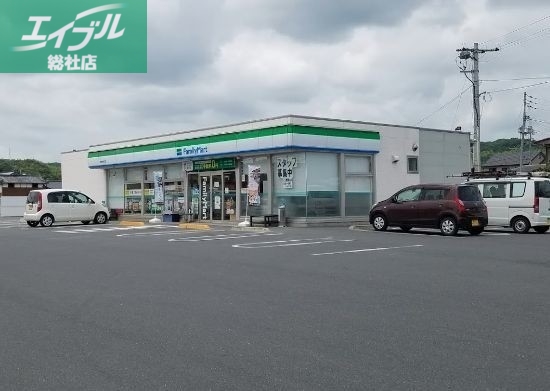 コンビニ　ファミリーマート真備町箭田店（コンビニ）まで428m