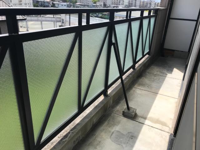 バルコニー　ベランダ