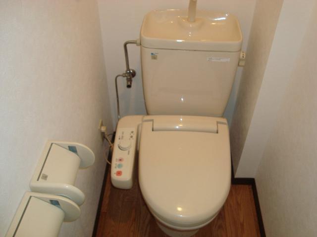 トイレ　シャワー付トイレ