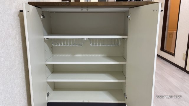 収納　カウンター下収納