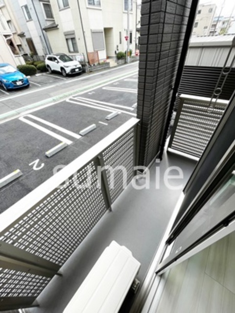 バルコニー　バルコニスペース