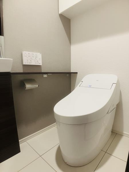 トイレ　シンプルで使いやすいトイレです