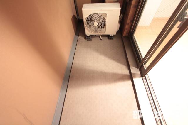 バルコニー　バルコニーも広々