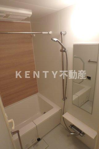 バス・シャワールーム　日々の疲れを癒すお風呂付です