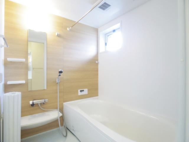 バス・シャワールーム　ゆったり過ごせるお風呂です
