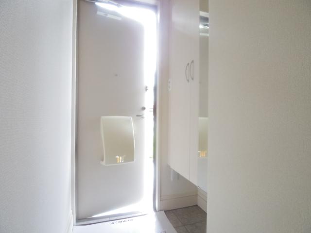 玄関　明るい玄関です