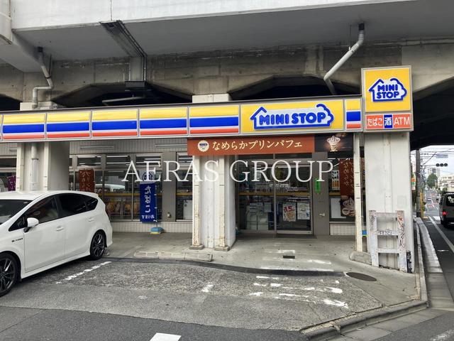 コンビニ　ミニストップ 南荻窪３丁目店（コンビニ）まで399m