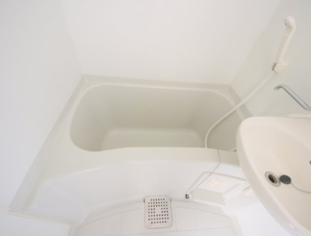 アイリスハイツ5号館の風呂写真