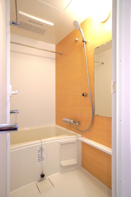 バス・シャワールーム　※写真は同タイプ住戸です。