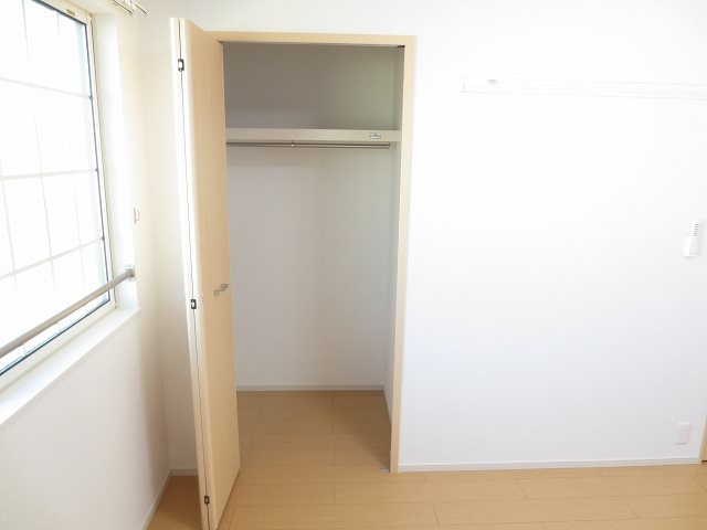 収納　クローゼットです。