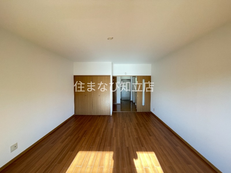 居室・リビング　別部屋写真