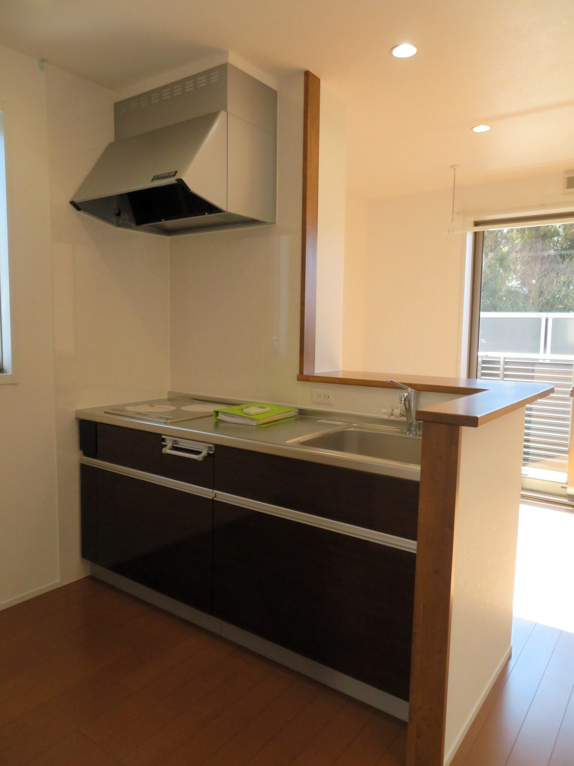 キッチン　IHシステムキッチン搭載です。