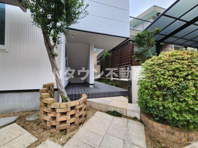 エントランス　毎日通るエントランスはこのようになっています