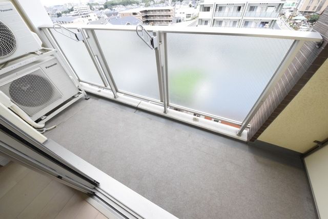 バルコニー　バルコニー