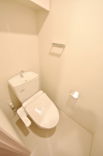 トイレ　☆清潔感のあるトイレです☆