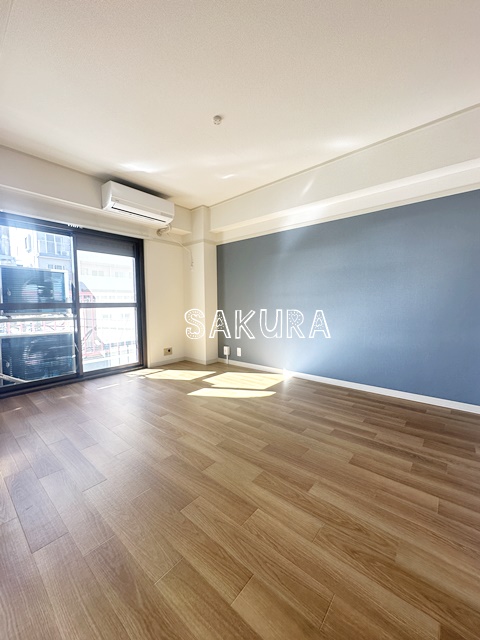 居室・リビング　使いやすい形の為、レイアウトを楽しめます♪