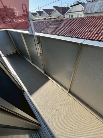 バルコニー　同施工会社・同型モデルの室内です。（参考写真・イメージ写真）