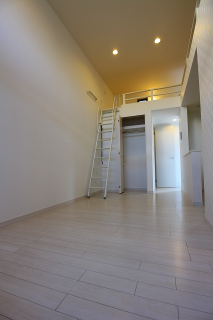 居室・リビング　お洒落なデザイナーズ物件