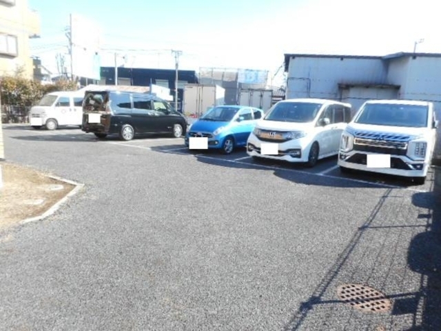 駐車場　駐車場（要空き確認）