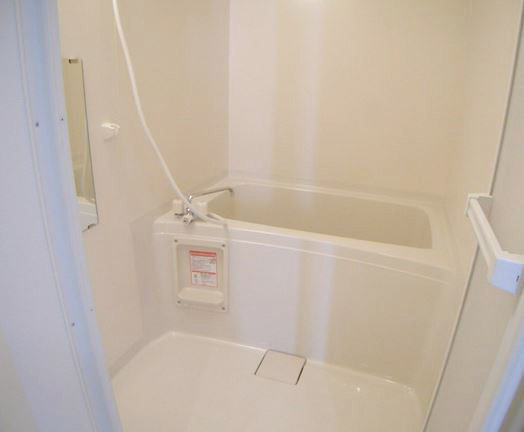 バス・シャワールーム　★ゆったり浸かれる浴槽★