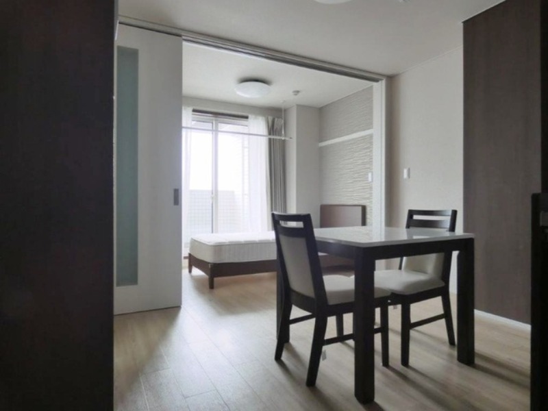 居室・リビング　図面と現状に相違がある場合には現状を優先