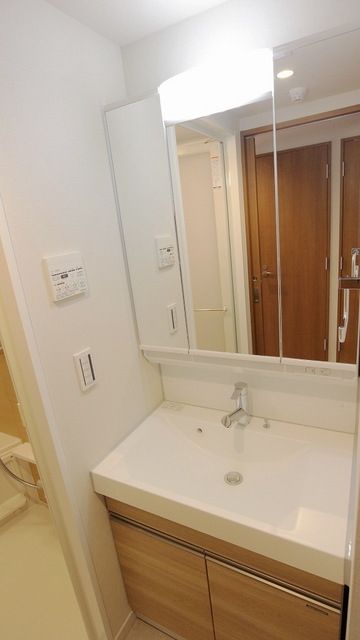 洗面設備　独立洗面台